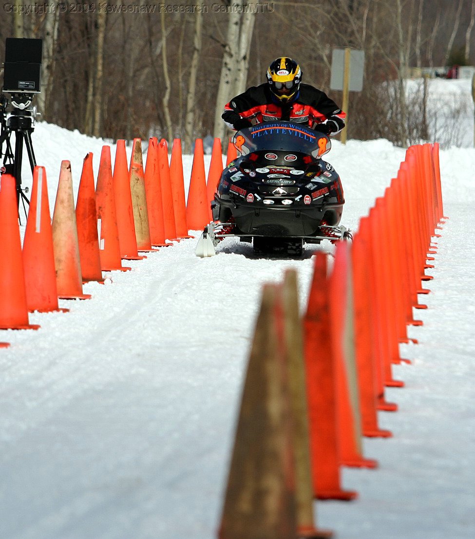 clean_snowmobile_2004.jpg
